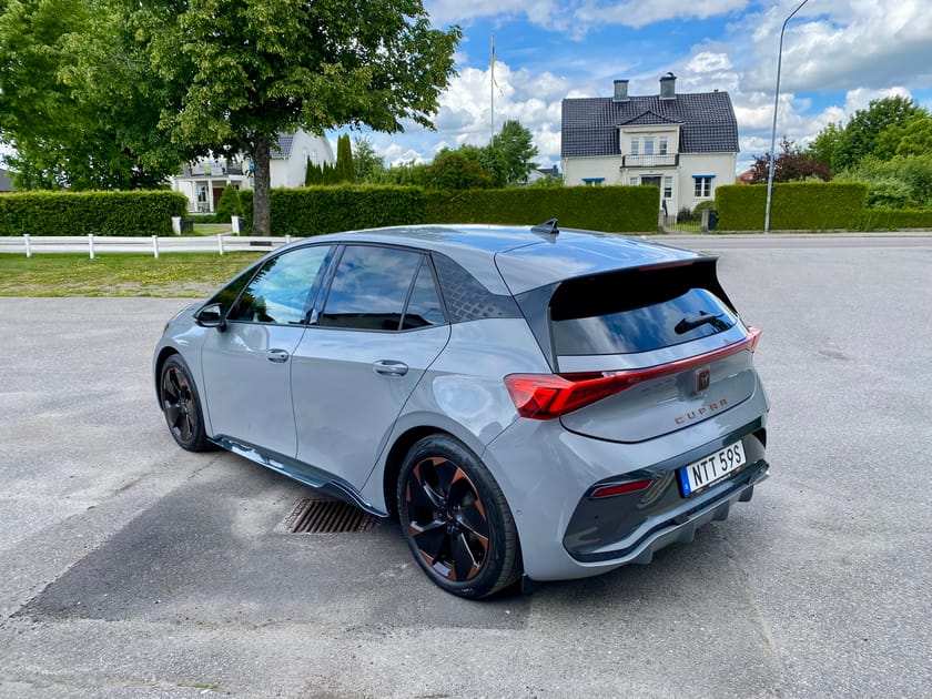 Bild 5 av CUPRA Born e-boost 77 77kWh NAVI BEATS BACKKAMERA 19TUM