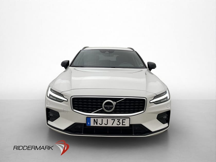 Bild 2 av Volvo V60 D4 R-Design H/K Drag 360° Navi BLIS Värmare MOMS