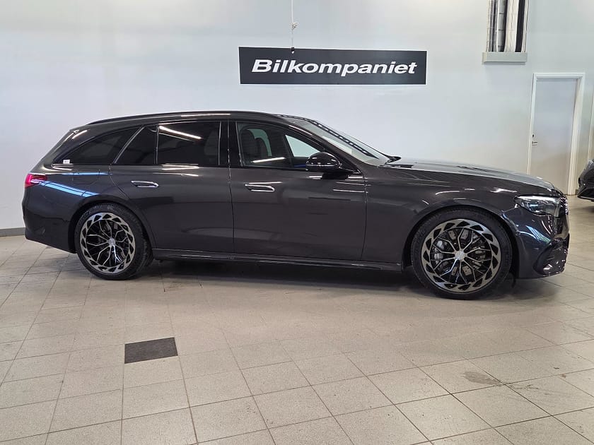 Bild 2 av Mercedes-Benz E 300 de 4MATIC T 9G-Tronic AMG Line Advanced Euro 6