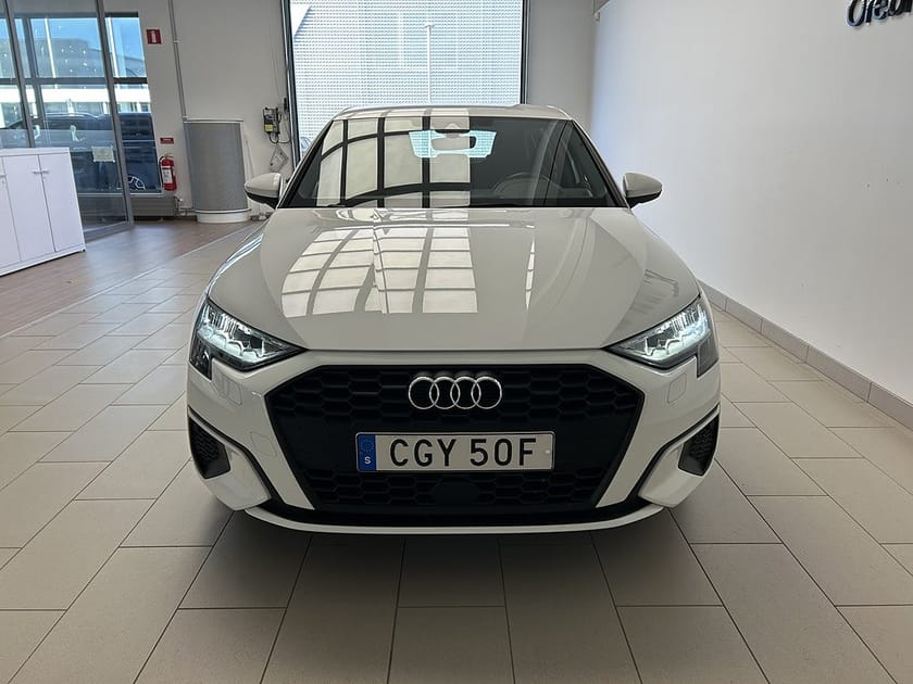 Bild 2 av Audi A3 Sportback 35 TFSI 150hk PROLINE