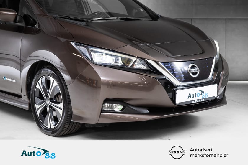 Bilde 3 av Nissan Leaf /TEKNA/SKINN/BOSE/BLIS/NAVI/DAB+/VARMEPUMPE/++!