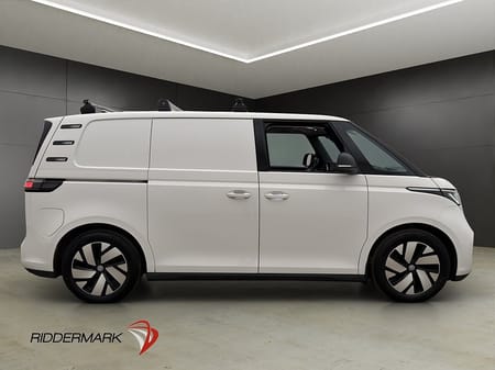 Volkswagen ID. Buzz Cargo id-buzz 82 kWh Värmare Drag B-Kamera MOMS