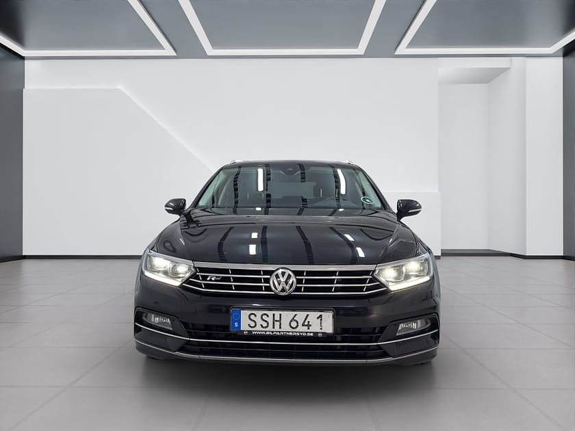 Bild 3 av Volkswagen Passat Sportscombi 2.0 TDI DPF SCR BMT GT/Skinn/Cockpit/SOV