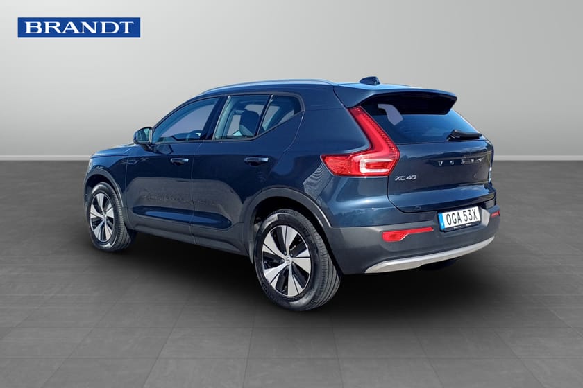 Bild 2 av Volvo XC40 T2 FWD Momentum Advanced