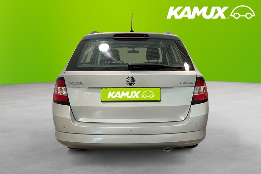 Bild 5 av Škoda Fabia Kombi Combi 1.4 TDI  MoK Carplay 90hk