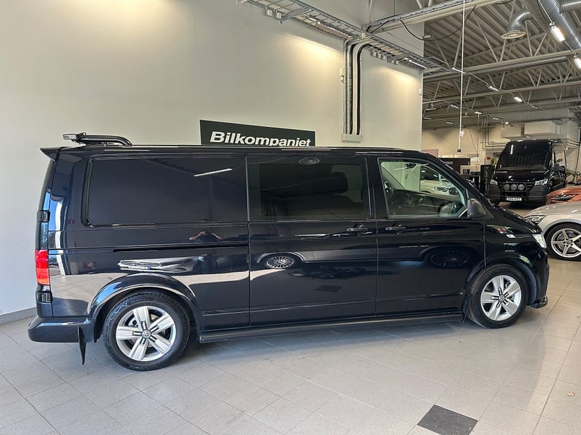 Bild 4 av Volkswagen Transporter Kombi T32 2.0 TDI SCR 4Motion Euro 6