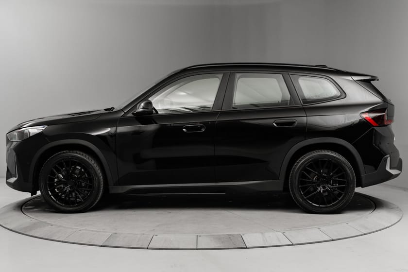 Bilde 2 av BMW iX1 xDrive30 