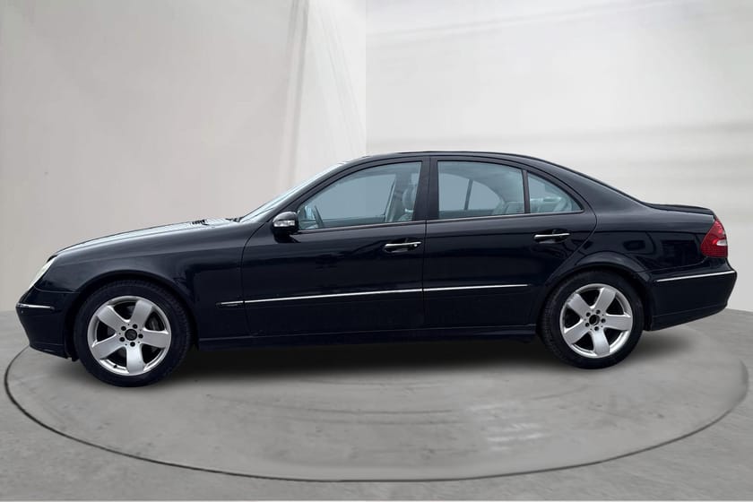 Bild 2 av Mercedes-Benz E 500 W211 (306hk)