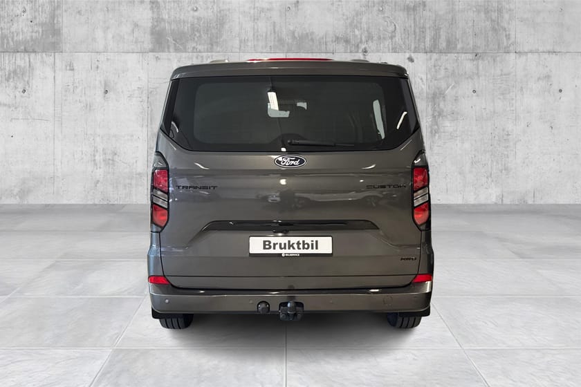 Bilde 4 av Ford Transit Custom 320 AWD / Topphengslet bakluke / 2Xskyvedør/ Hengerfeste