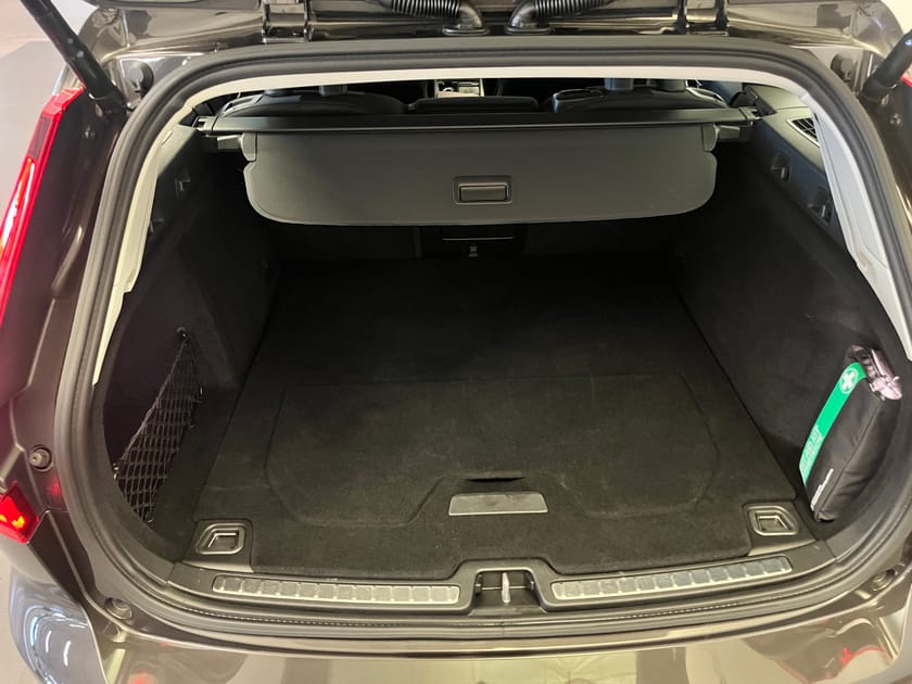 Bild 3 av Volvo V60 B4 Bensin Core
