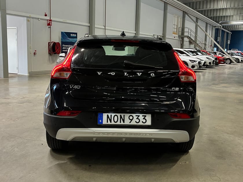 Bild 4 av Volvo V40 Cross Country D2 Powershift Momentum Business Edt. Pro | Kamrem bytt