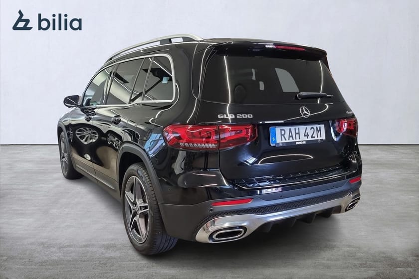 Bild 2 av Mercedes-Benz GLB 200 4MATIC 
