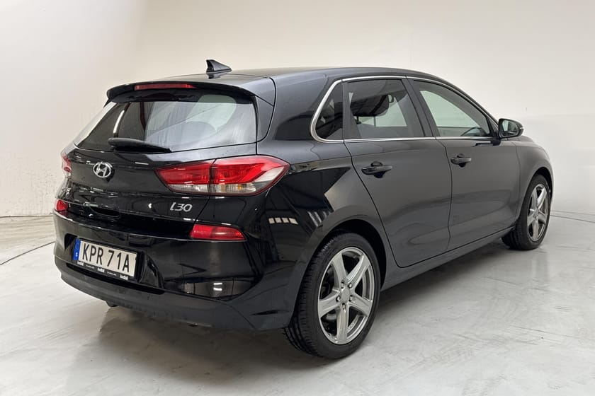 Bild 3 av Hyundai i30 1.0 T-GDi 5dr (120hk) Limited Edition Drag