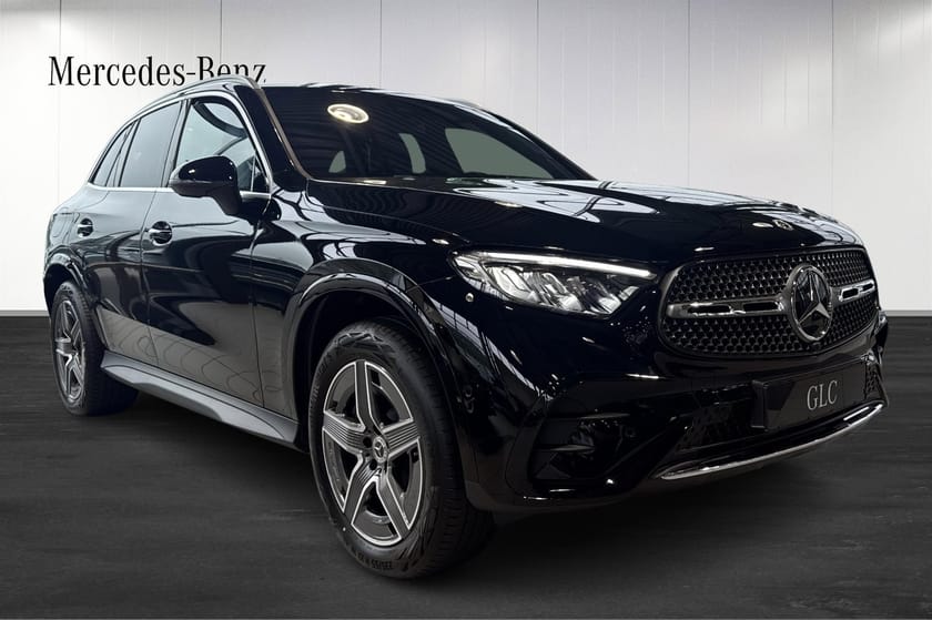 Bild 2 av Mercedes-Benz GLC 300 e 4MATIC 