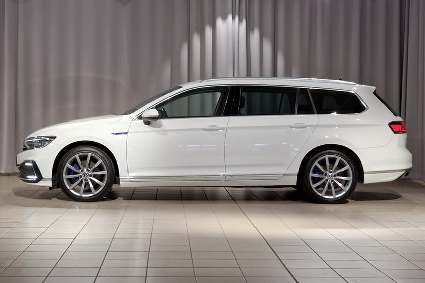 Bild 2 av Volkswagen Passat Sportscombi GTE eHybrid | Drag | Matrix | P-värmare | Navi