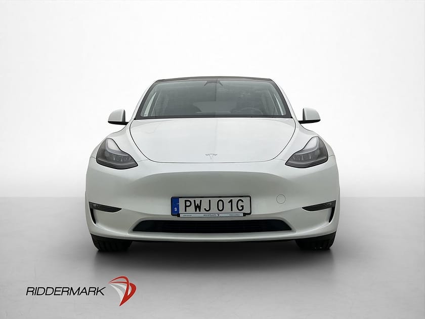 Bild 3 av Tesla Model Y Long Range AWD 514hk MOMS  Adp-fart Pano