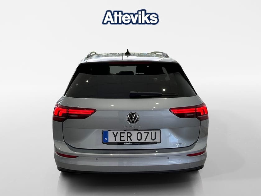Bild 4 av Volkswagen Golf Sportscombi LIFE 1.5 eTSI 150 HK *Komfortpaket/Drag*