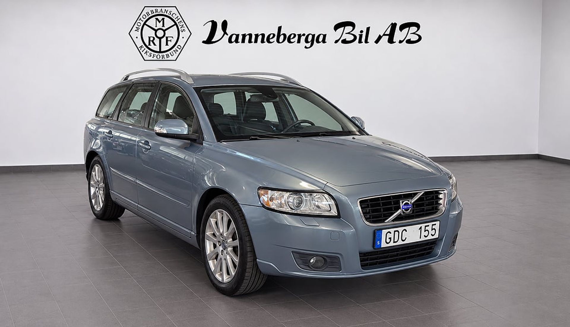 Volvo V50