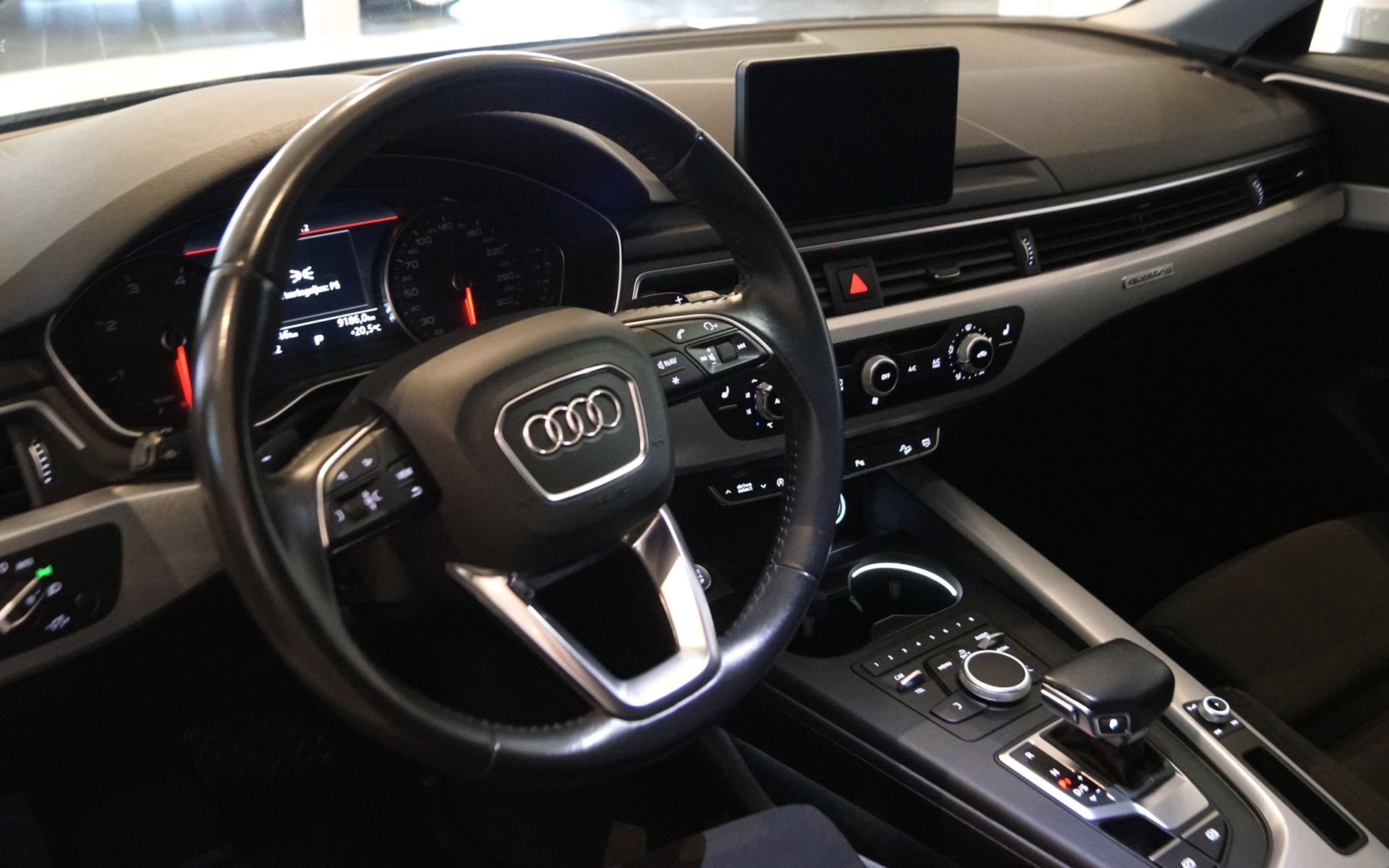 Audi A4 allroad quattro 2.0 TDI 2018, kuva 7/22