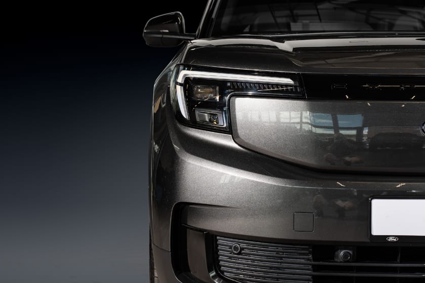 Bilde 4 av Ford Explorer EV Extended Range AWD App Forvarme Krok Hud AGR Pano B&O