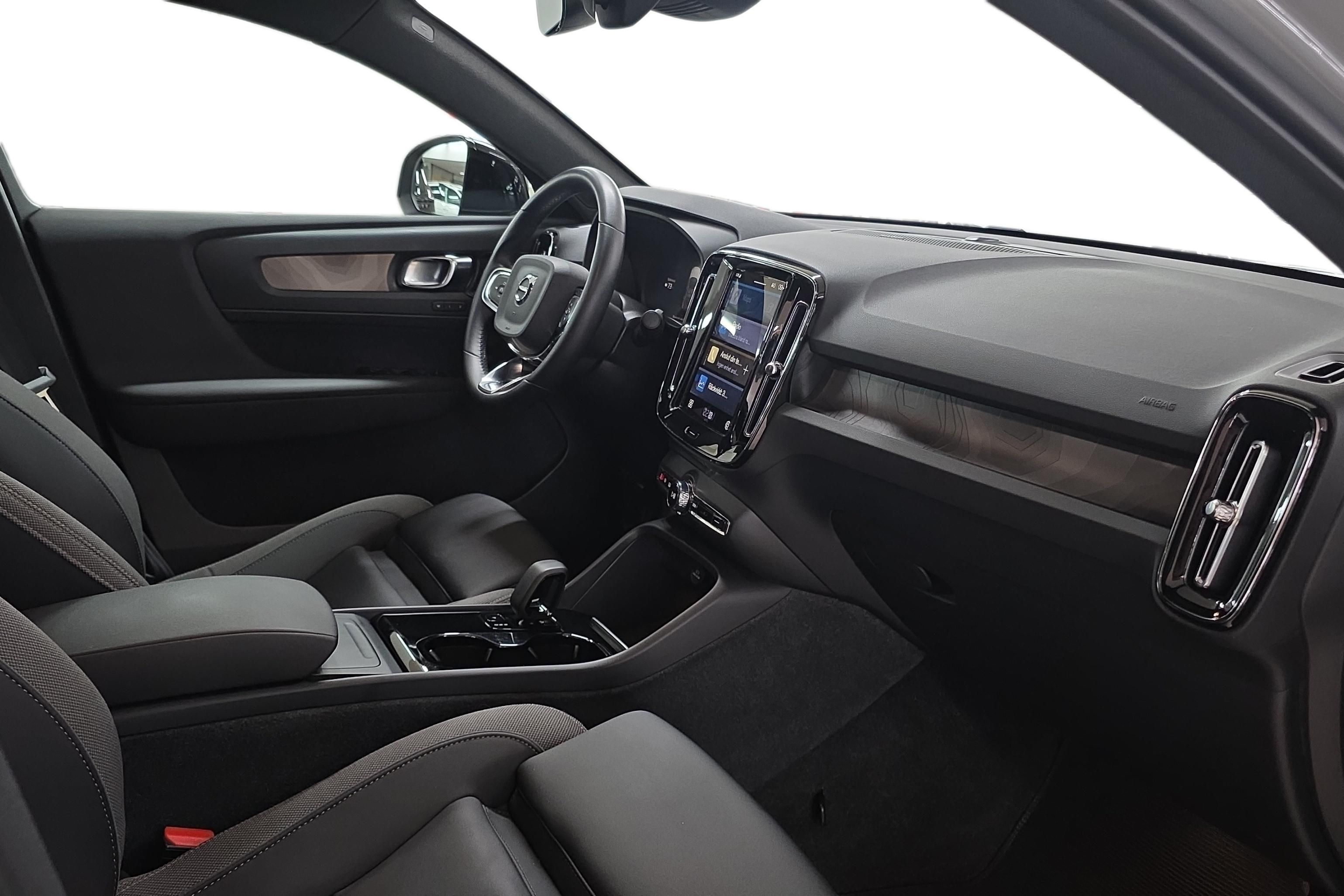 Volvo C40 Recharge Twin, 408hp, 2024