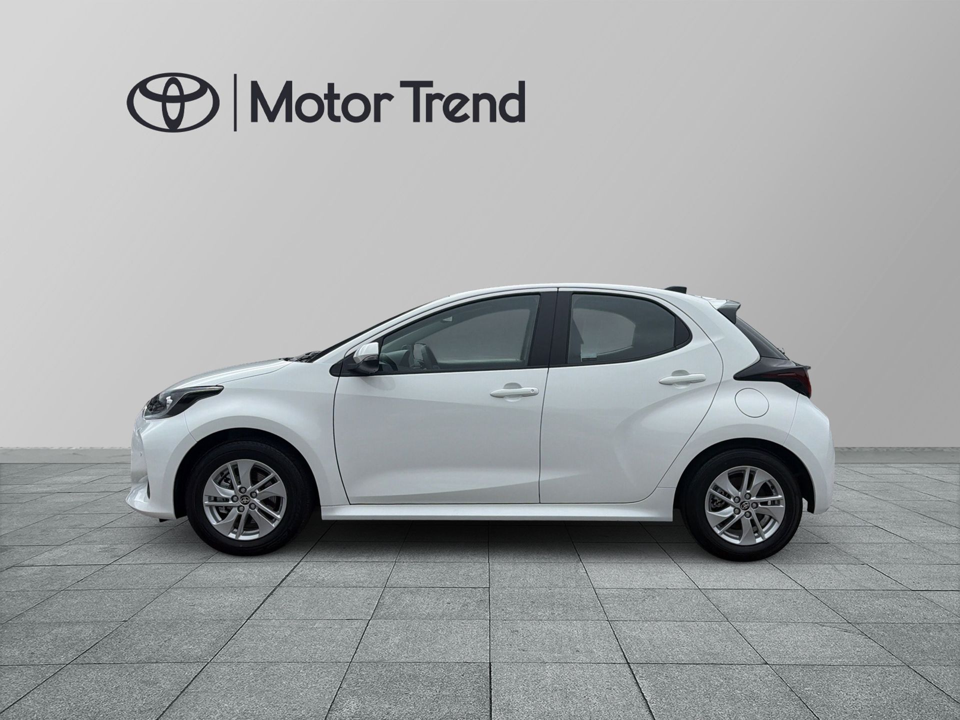 Toyota Yaris 2025, bild 4/10