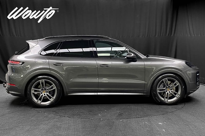 Bild 3 av Porsche Cayenne E-Hybrid 470HK /Sportavgas /18-Vägs /Se Spec