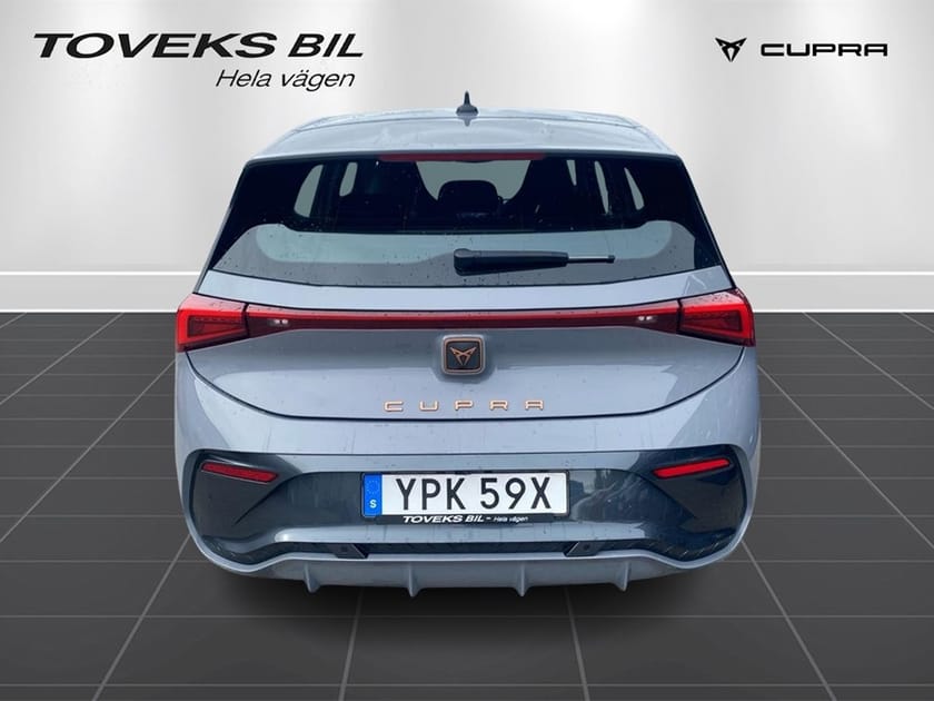 Bild 3 av CUPRA Born e-boost 58 KWH 231 hk