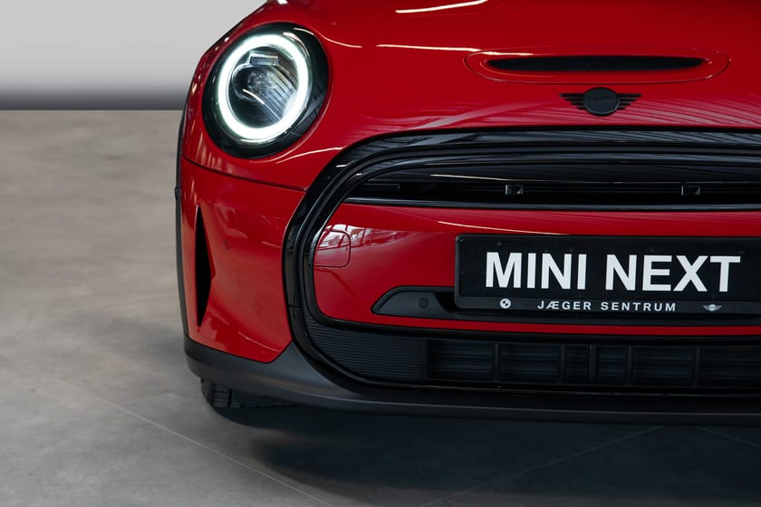 Bilde 4 av MINI Cooper SE MAXIMIZE,KUPEVARMER,KAMERA,PANO,HARMAN, SKINN