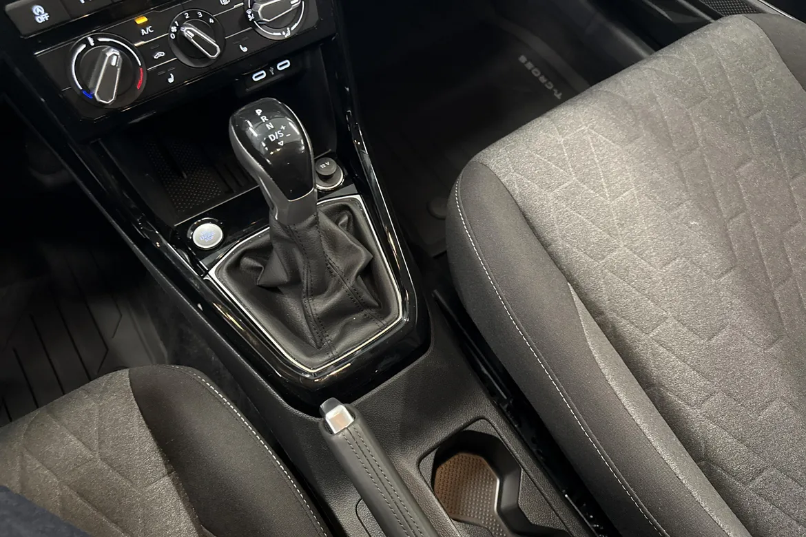 picture of a car