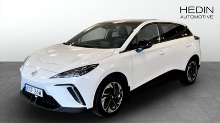 MG 4 Electric Long Range MG4 LUX 64 KWH