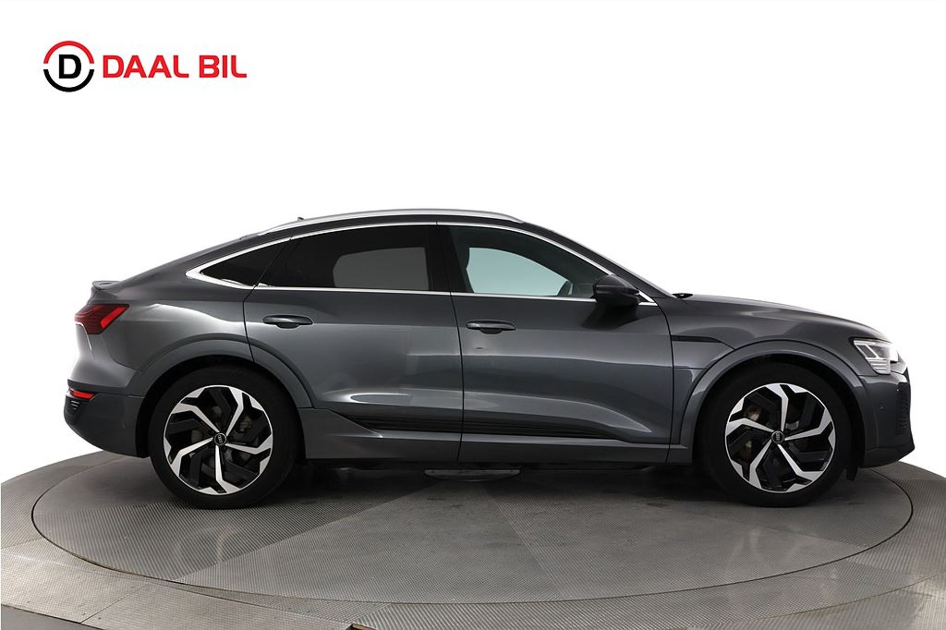 Audi Q8 e-tron 2024, bild 5/10
