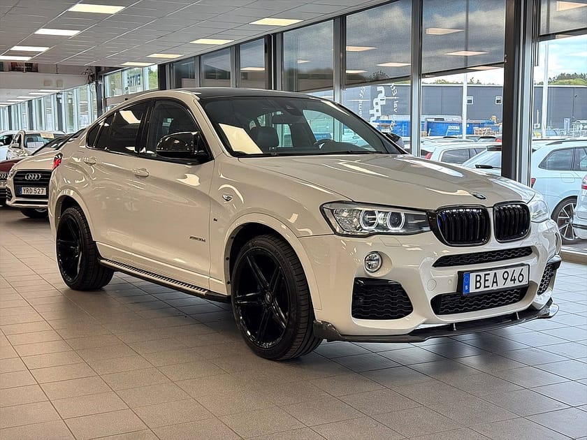 Bild 1 av BMW X4 xDrive30d Steptronic M-Sport Kamera Ambient lighting