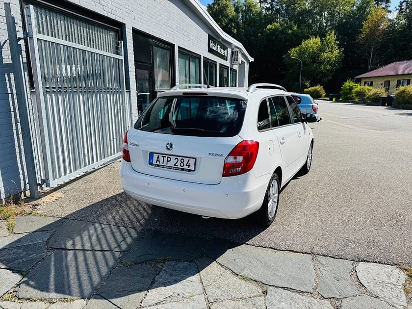 Bild 3 av Škoda Fabia Kombi Skoda 1.2 TSI 105HK COMBI AMBITION / AUTOMAT