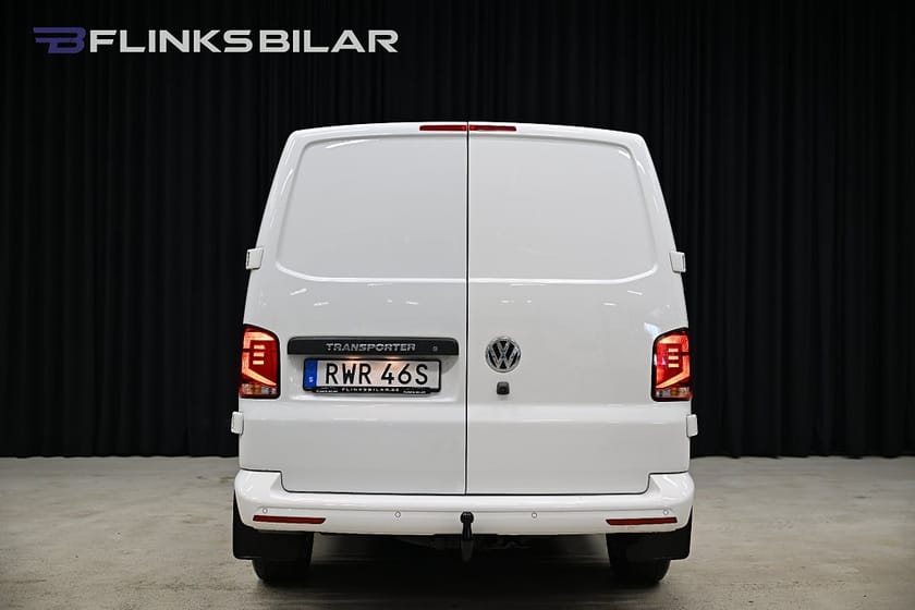 Bild 5 av Volkswagen Transporter DSG 150HK Nedlackad|LED|Drag|Värmare|Backkamera|Leasbar