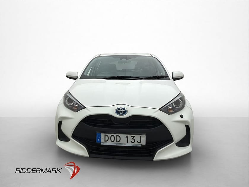 Bild 2 av Toyota Yaris Hybrid Högerstyrd Active Kamera Adaptiv-Fart