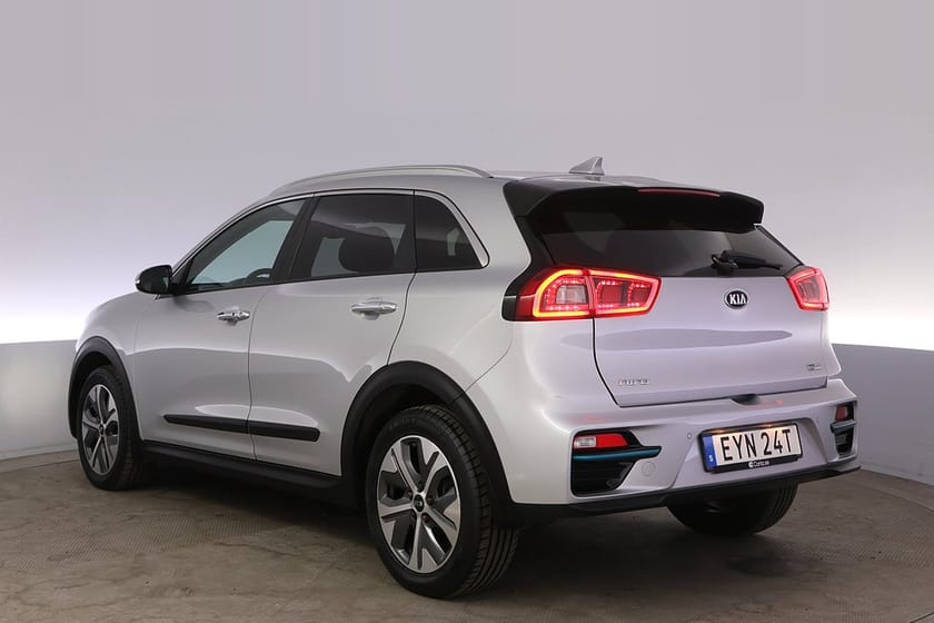 Bild 4 av Kia e-Niro 64 kWh Advance Plus Tech Taklucka Läder JBL BLIS