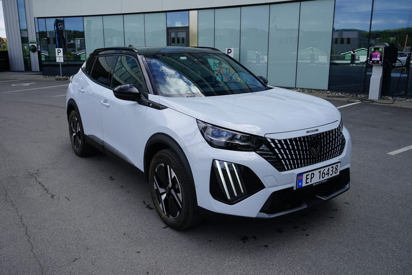 Bilde 3 av Peugeot e-2008 GT-Line / mye utstyr