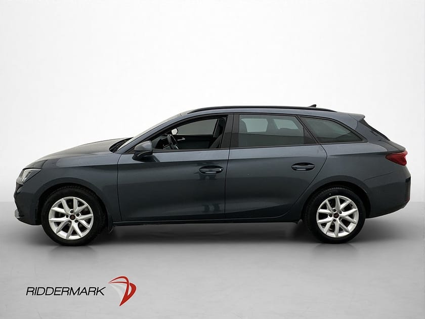 Bild 4 av SEAT Leon Sportstourer ST 1.0 eTSI 110hk Style Cockpit Värmare Carplay