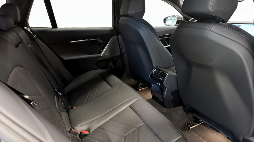 Bild 5 av BMW 530e xDrive Touring M sport Active Edt Drag Backkamera