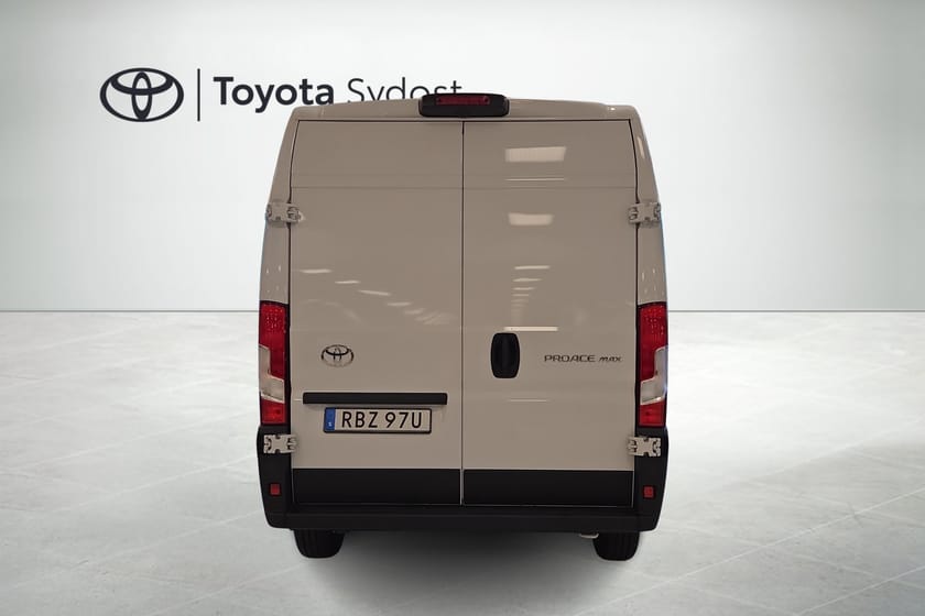 Bild 3 av Toyota ProAce Max Van 35 L3H2 140 HK AUT COMFORT 2 SKJUTDÖRRAR
