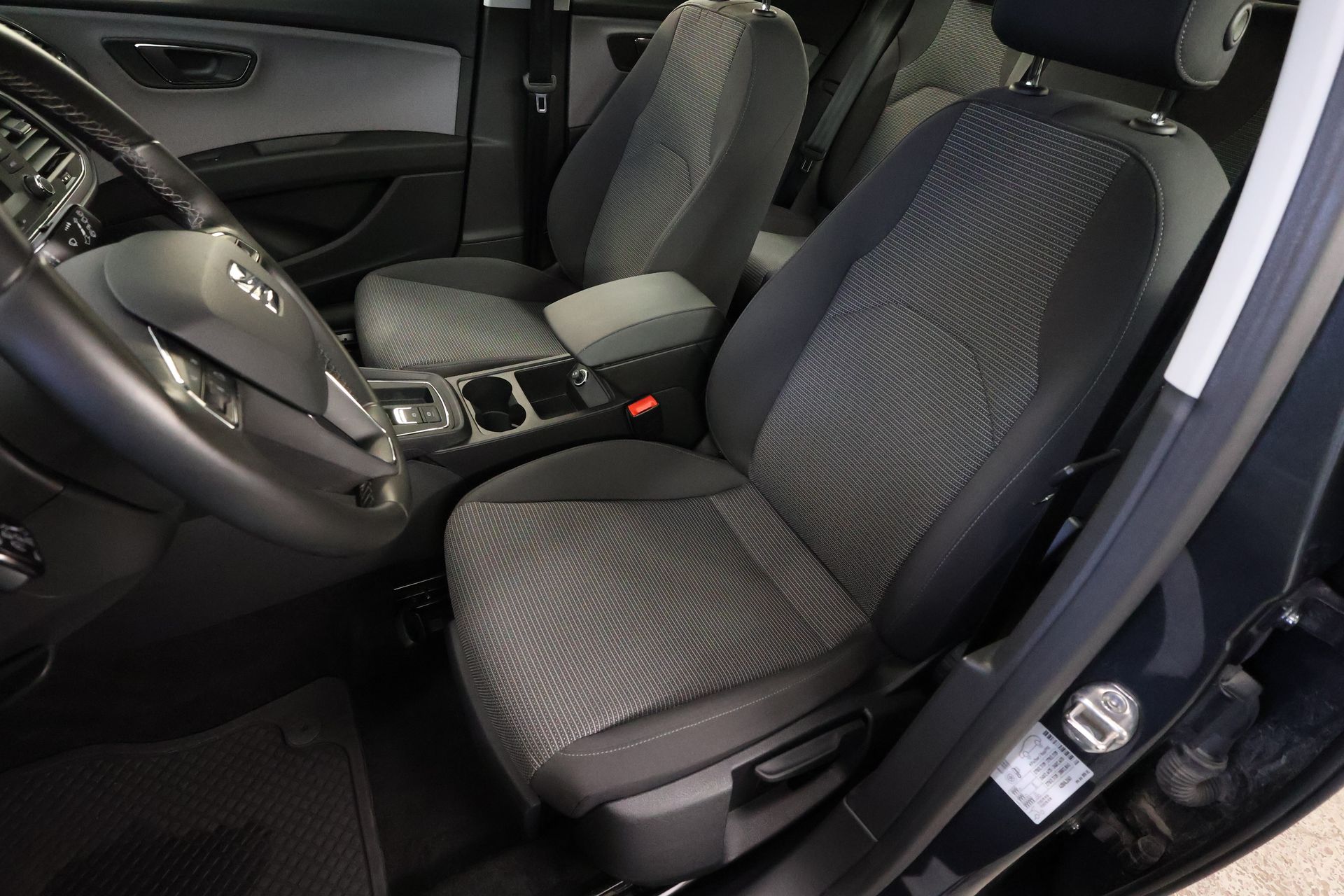 Seat Leon 2020, bild 7/10