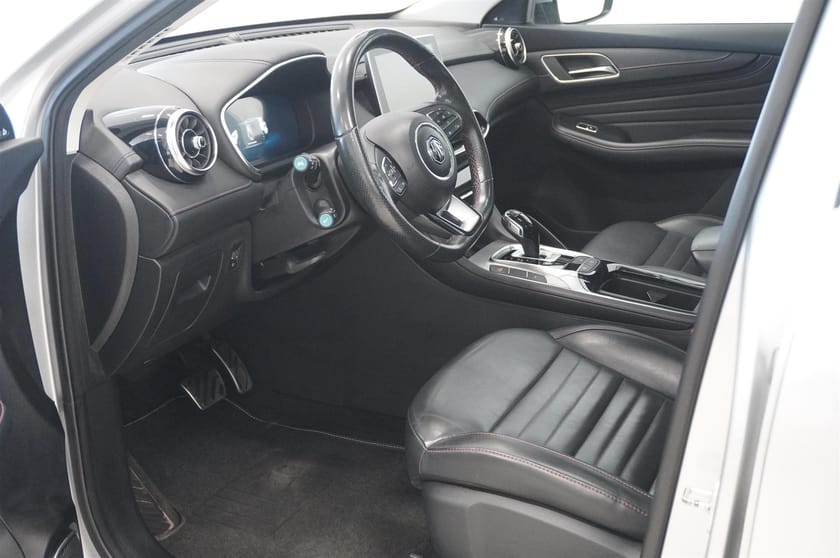 Bild 2 av MG EHS PHEV LHD Lux