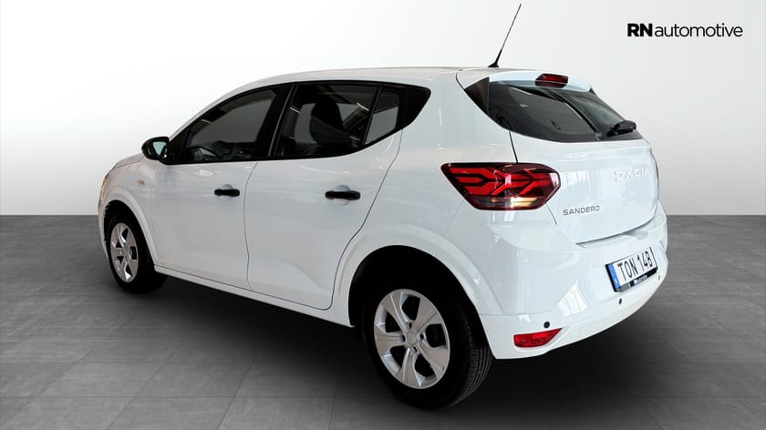 Bild 3 av Dacia Sandero Essential | Parkeringssensor bak | Bluetooth