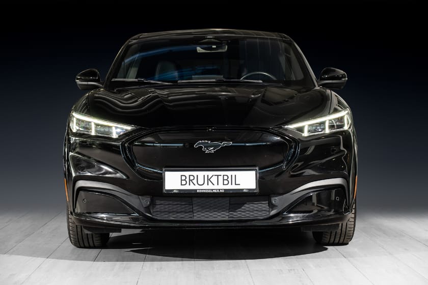 Bilde 3 av Ford Mustang Mach-E Long Range AWD LR Teknopakke+ | Panoramatak | 360kam | B&O