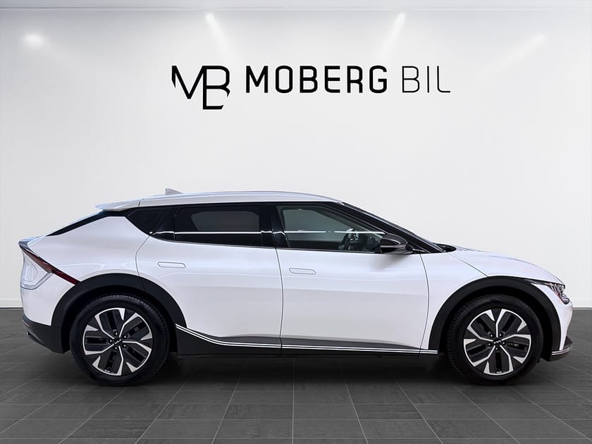 Bild 3 av Kia EV6 77.4 kWh 228hk Base CarPlay Drag B-Kamera Navi