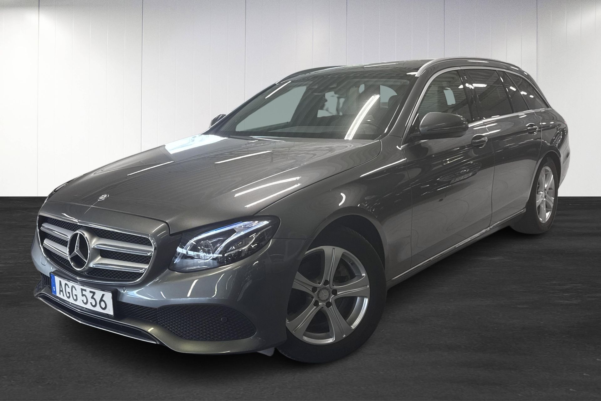 Mercedes-Benz E