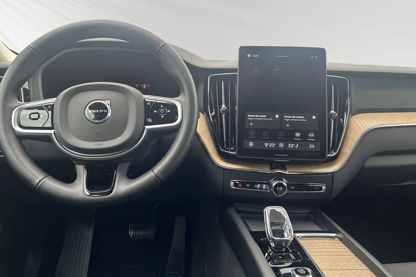 Bild 5 av Volvo XC60 T6 Plus Dark Nordic Edition