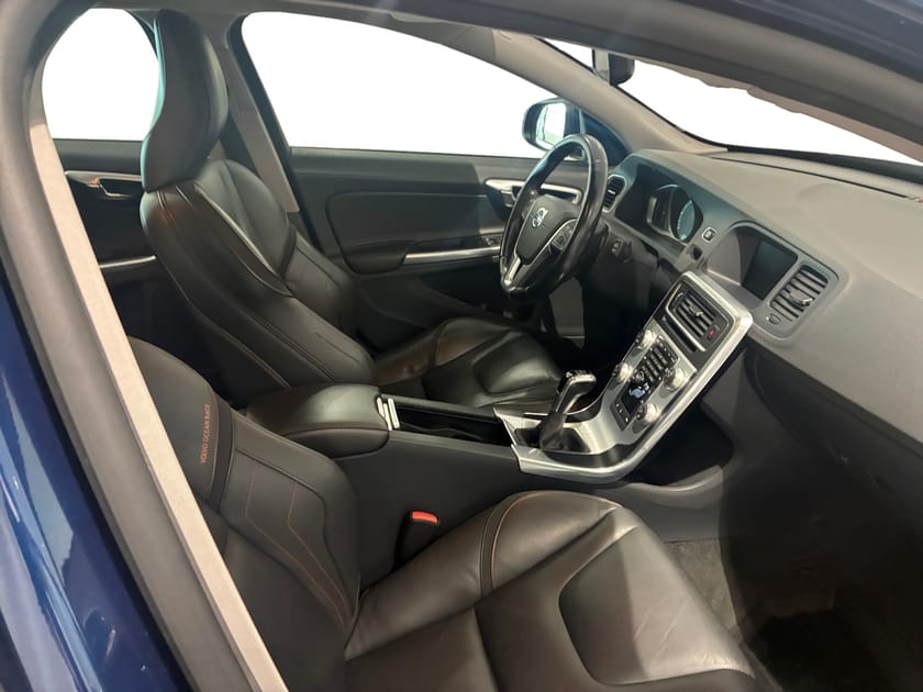 Bild 4 av Volvo V60 D3 Ocean Race Business E
