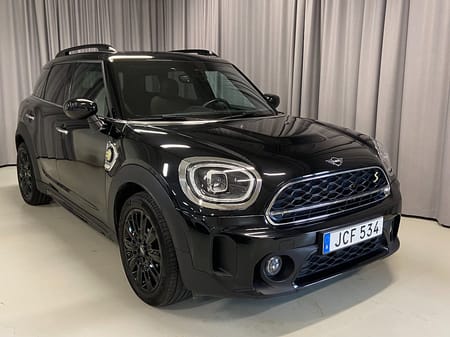 MINI Countryman Cooper SE ALL4 224hk Excitement Navi B-Kamera